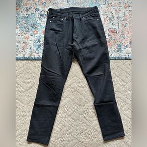 NWOT. Men’s black athletic skinny jeans